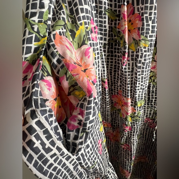 Johnny Was 100% silk dress - Picture 16 of 16